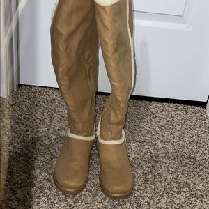 Over the knee winter boots